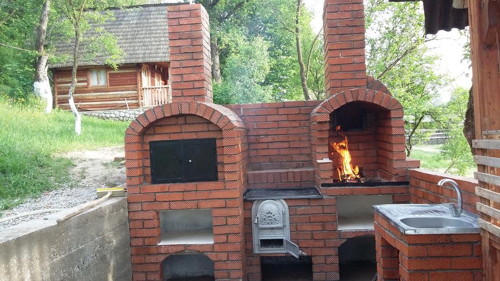 Pensiunea La Gorgan Vadu Izei Bagian luar foto